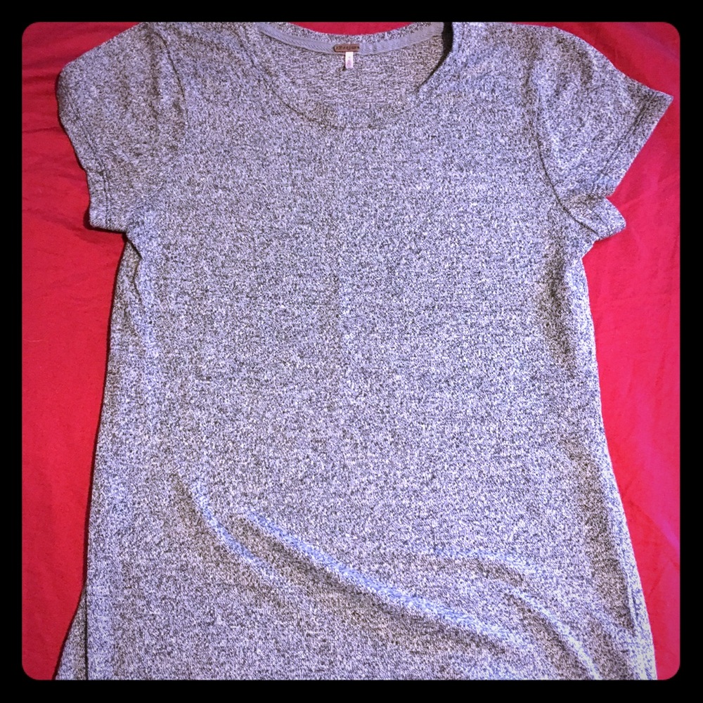 Poof black and white heathered top. Size Small